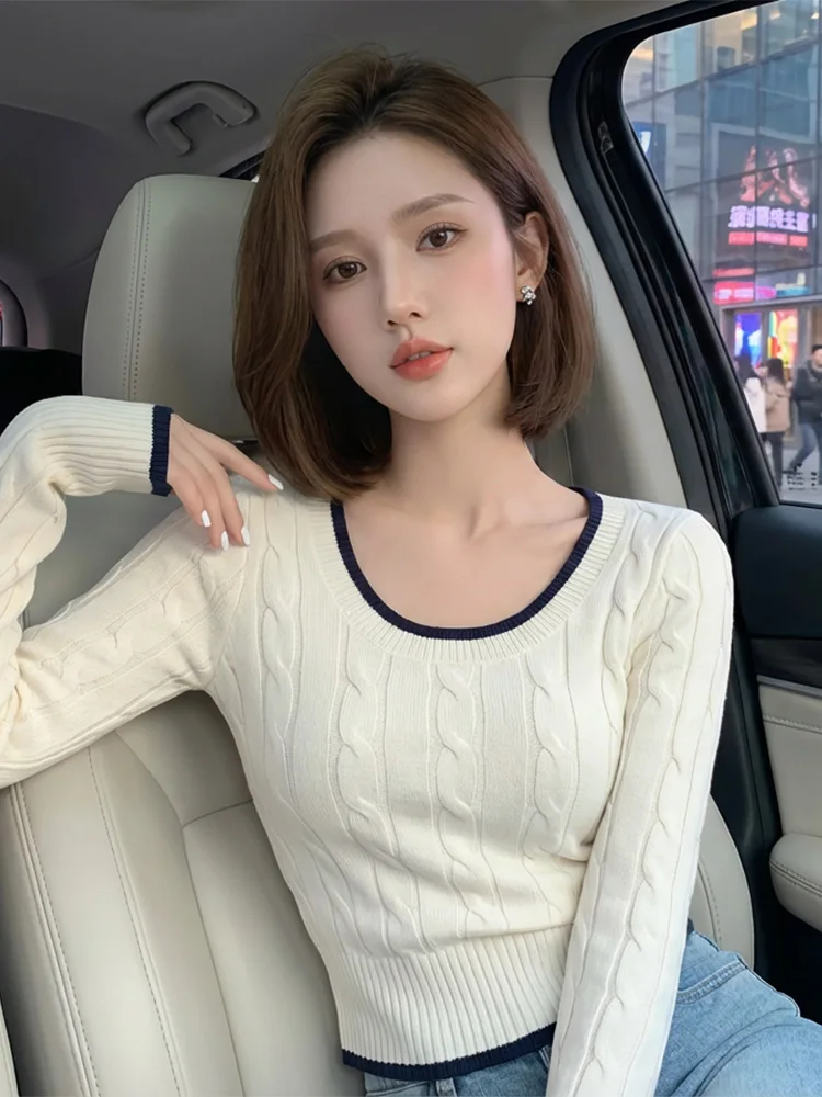 Retro Koreański Sweter Damski z Długim Rękawem, Dopasowany, Miękki, Idealny jako Bielizna, Podkoszulek na Jesień i Zimę
