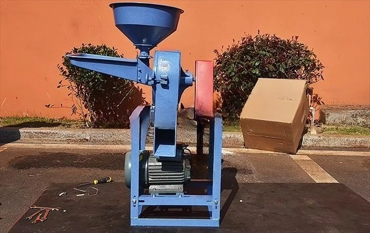 100 kg/h Wheat Corn Mill Mill Chicken Feed Grain Corn Mill