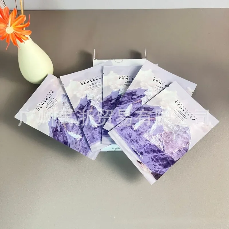 

Skin1004 Pink Facial Mask 5 Piece Madagascar Centella Asahi Hydrogel Mask Hydrating Firming Brightening Mask Mask for Face