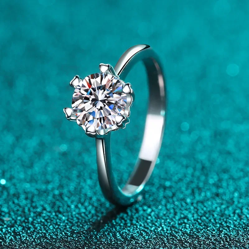 18K Gold Inlaid Ring Women's Moissanite Six Claw Heart-shaped Ring Moissanite P950 Platinum Fashionable Simple Ring