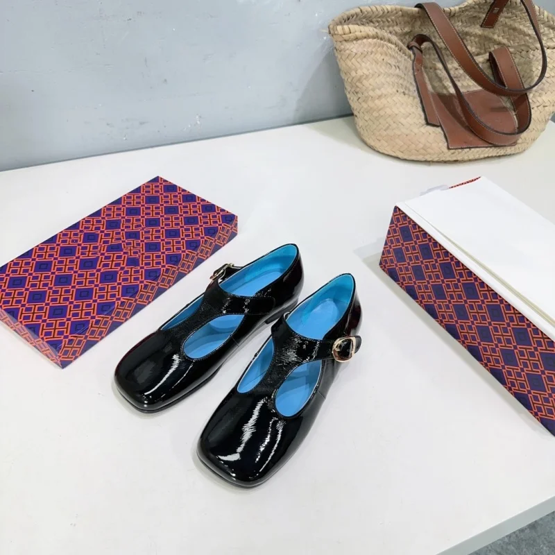 Versatile and Comfortable Mary Jane Single Shoes Women's Vintage Low Heel Belt Buckle Thick Heel Small Leather Shoes