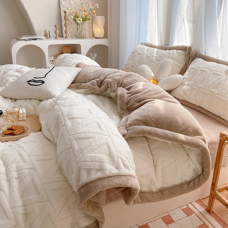 Thickened Milk Fiber Bed Four-Piece Coral Fleece Double-Sided Flannel Velvet Duvet Cover Bed Sheet