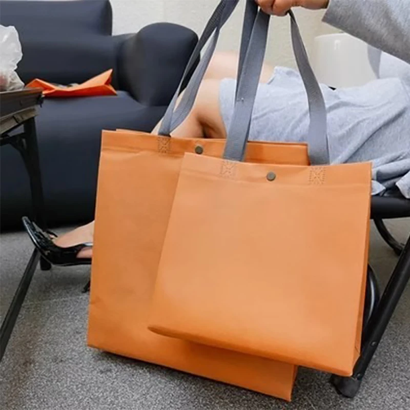 Custom logo Non-woven Tote Gift Bag With Button And Handle For Shopping,Clothes Wigs Business Packaging Printing Fee Not Include