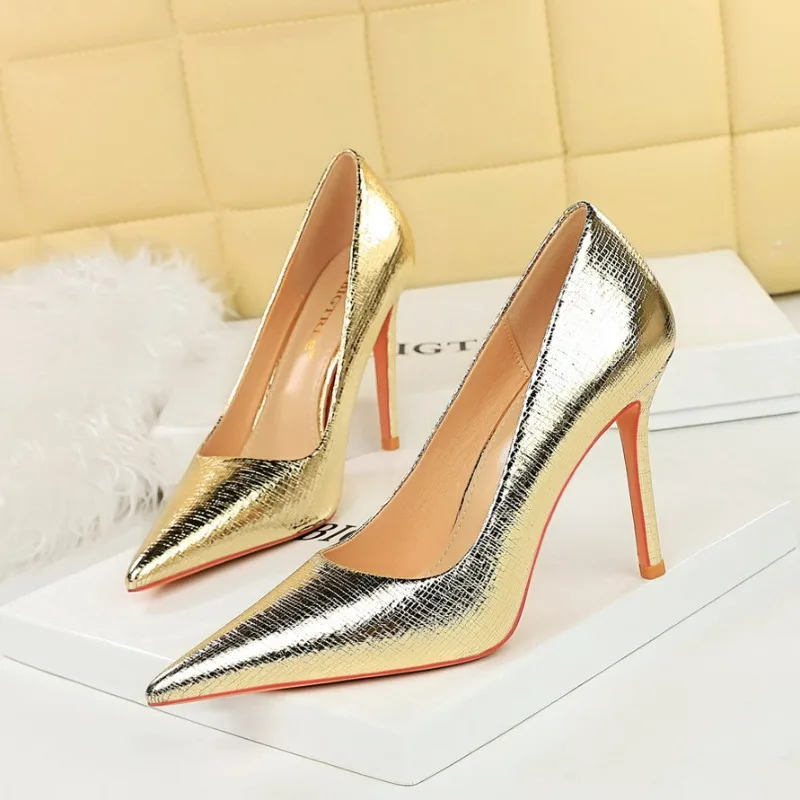 

7 Cm 10 Cm Height Woman High Heels 2026 Autumn New Handmade Elegant Patent Leather Fashion Wedding Pumps Shoes for Women Size 43