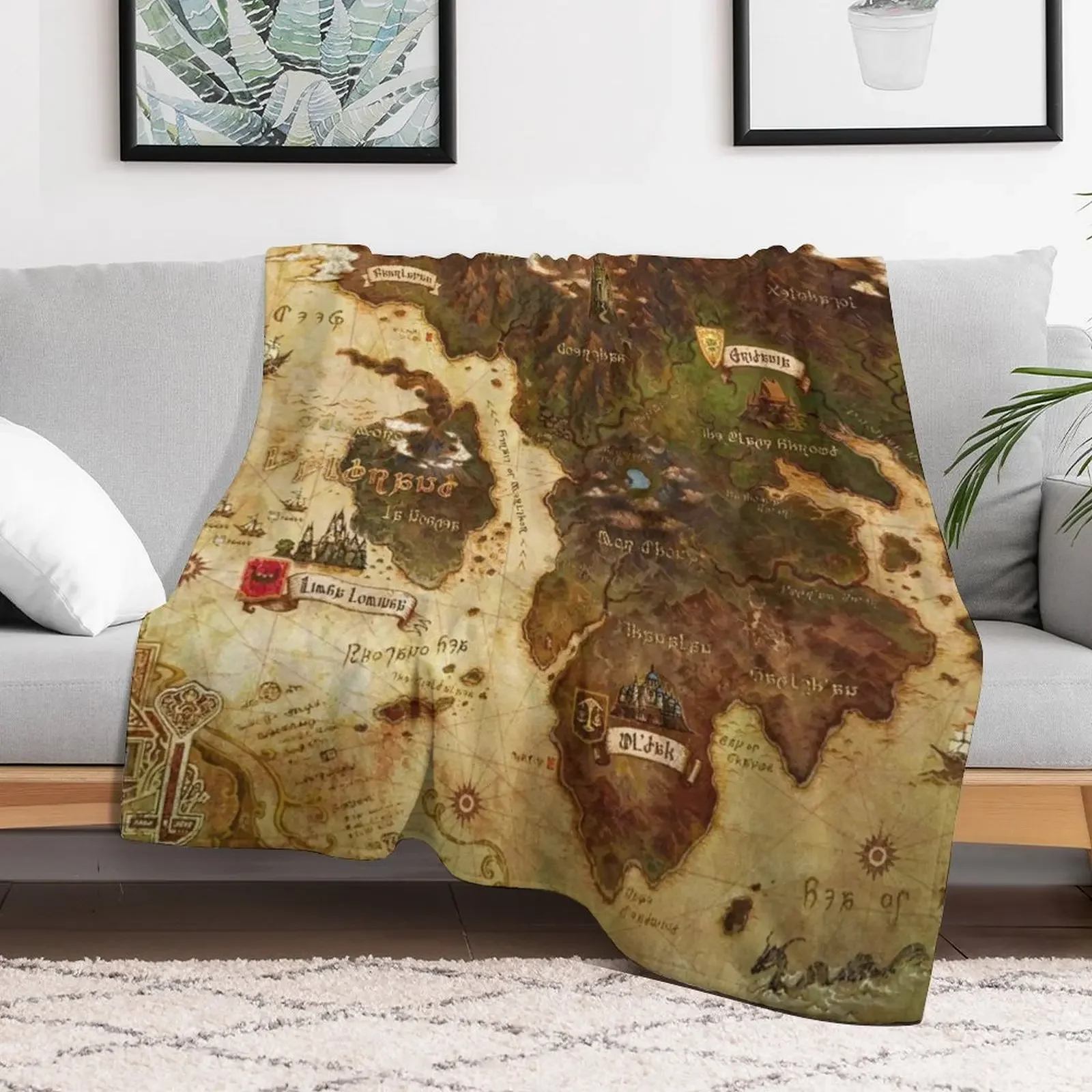 Eorzea FFXIV Map Throw Blanket Portable Lightweight Blanket for Travel Camping