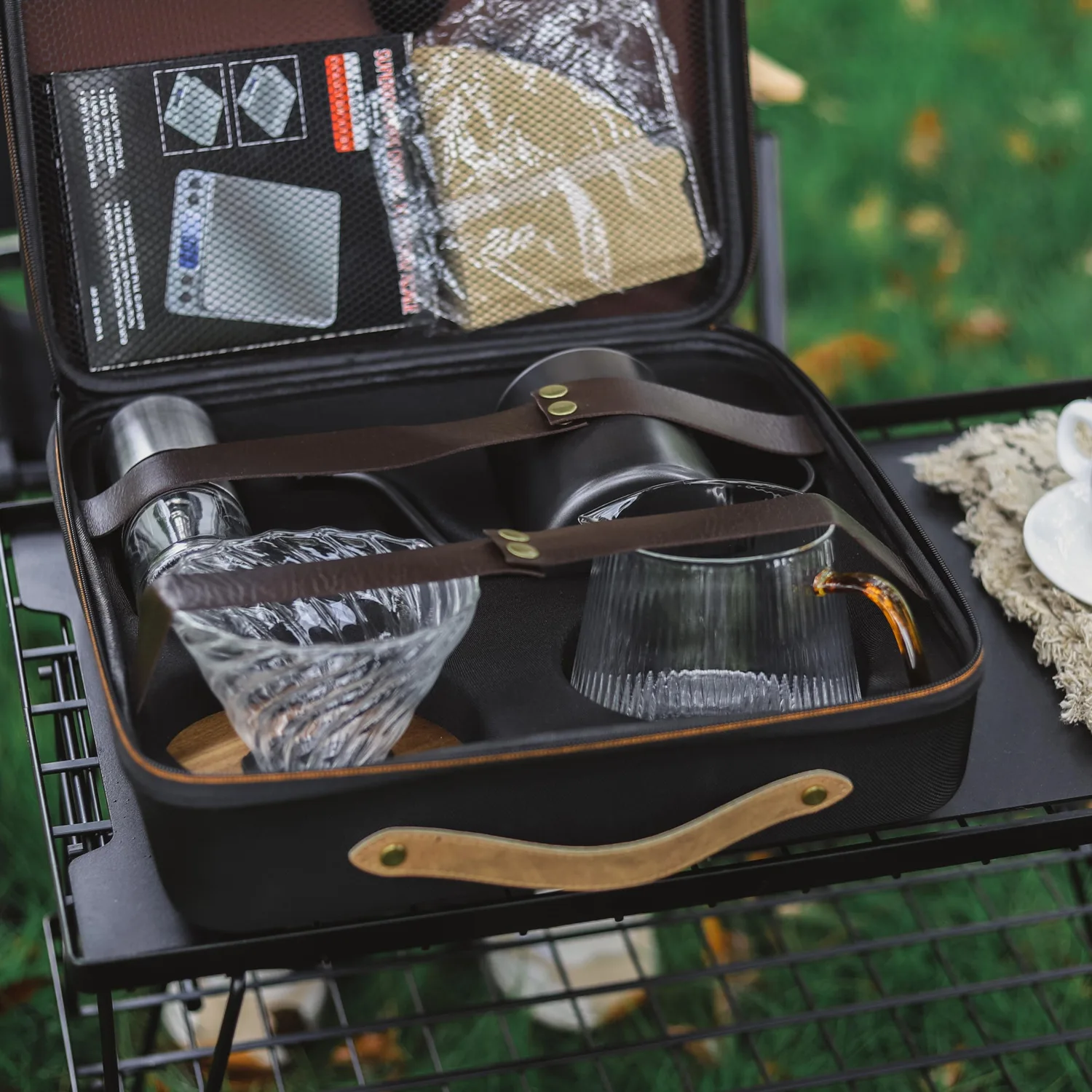 Portable Camping Coffee Gift Box Set Hand Brewed Coffee Maker Household Coffee Utensils Bean Grinder Sharing Pot Filter Cup