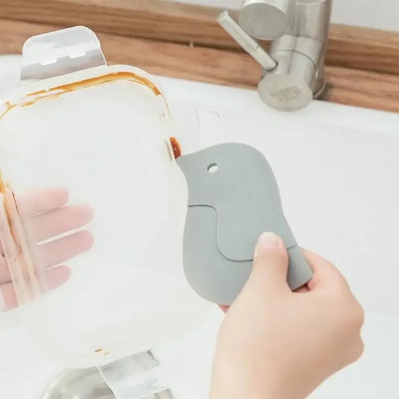 Multi-function Soft Blade Scraper Penguin Baking Scraper Oil Plate Stove Oil Stains Cleaning Tool Kitchen Accessory VIE LENTE