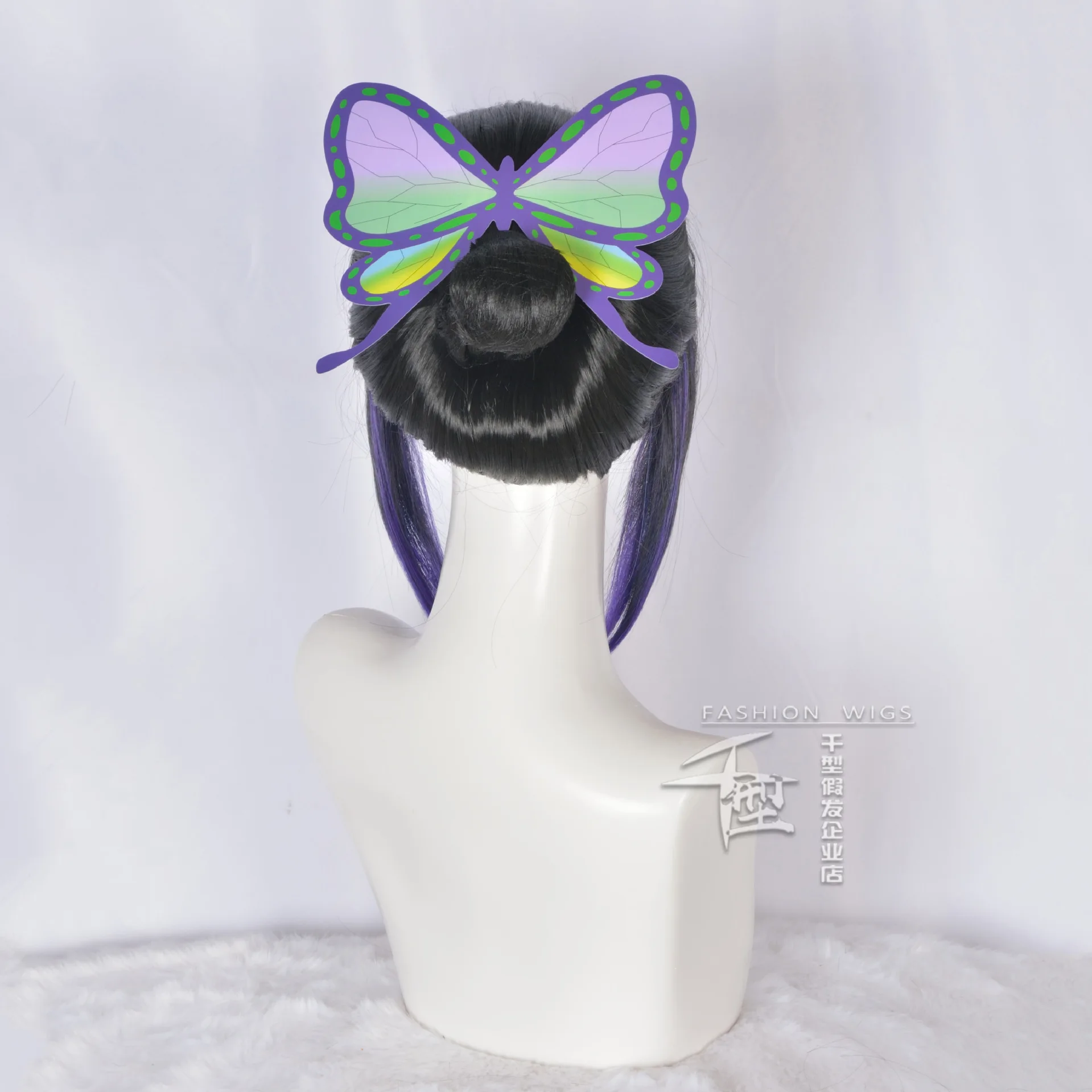 Anime Chasseur De Demons Cosplay Wig  Butterfly Hair Clip Long Black Purple Wig Anime Hair Wigs for Halloween Costume Party