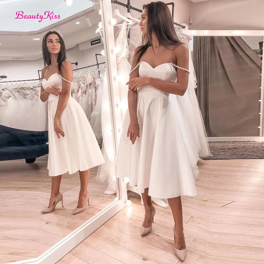 Sexy Short Satin Wedding Dresses A-Line Off the Shoulder Pearls Ruched Corset Wedding Dress Tea-Length Robe De Mariee