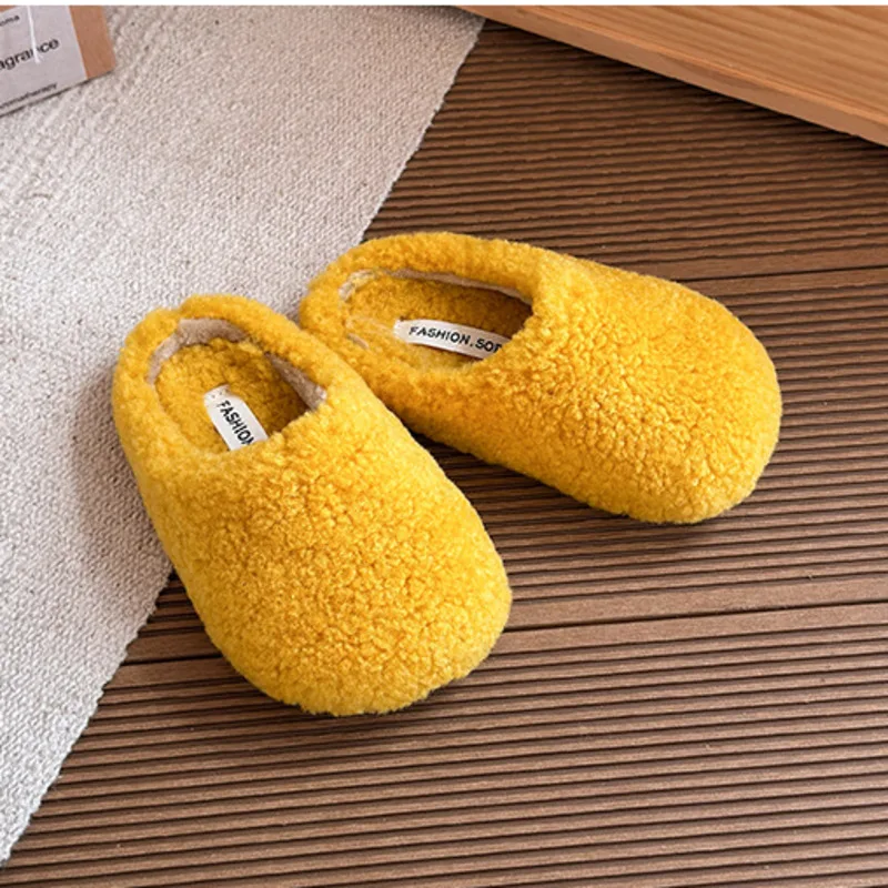 Scarpe basse per bambini invernali solide Scarpe basse per bambini in peluche calde con suola morbida Scivoli in cotone per ragazze Scarpe slip-on per bambini antiscivolo alla moda