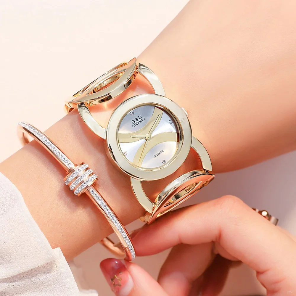 G&D Luxury Quartz Watch With Rhinestone Circular shape Dial Stainless Steel Hollow Strap Quartz Wrist Watch For Ladies Fashion