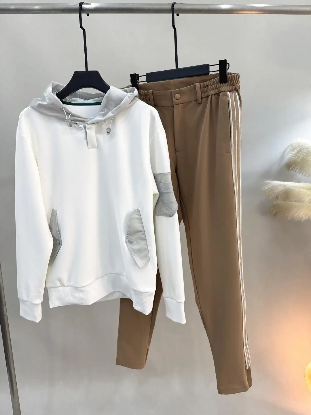 Women Golf Hoodie Long Sleeve Pullover Contrast Color Patch Pocket Hooded Sweatshirt Casual Sports Golf Tops