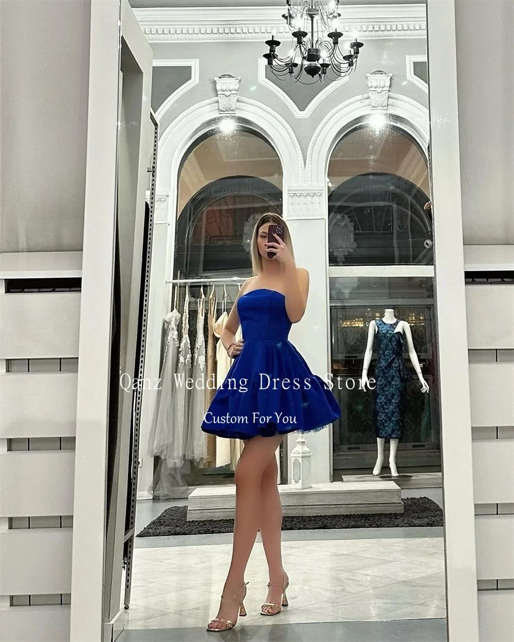 Qanz White Satin Prom Dress Strapless Fluffy Homecoming Dresses Backless Short Elegant Vestidos De Graduación 2024 Customized