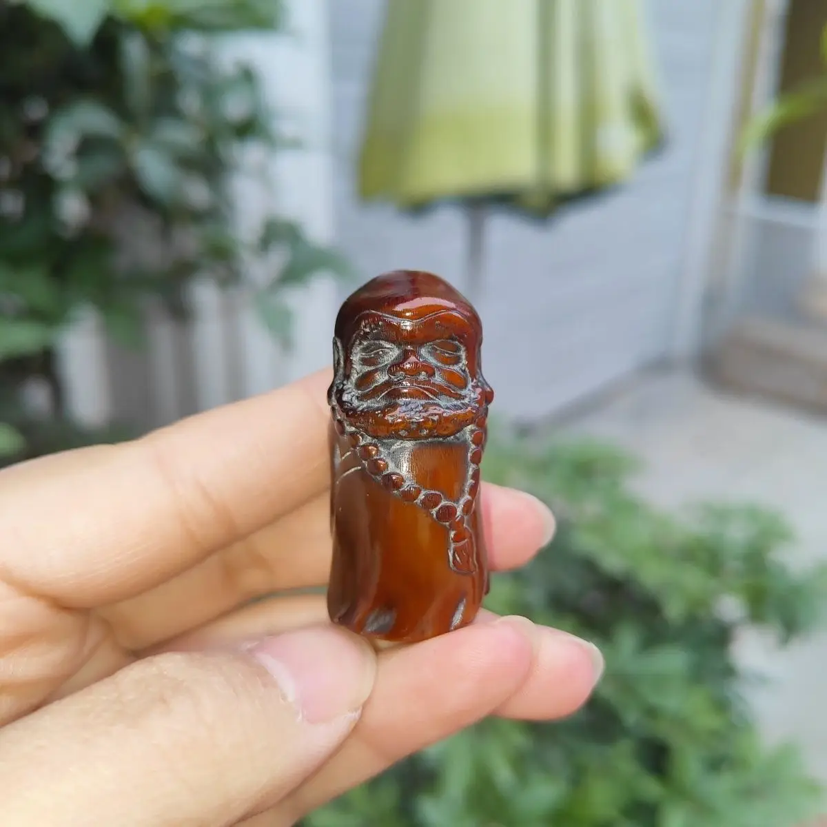 Ox horn Carved Bodhidharma Patriarch  Statue Ornaments Craft Gift