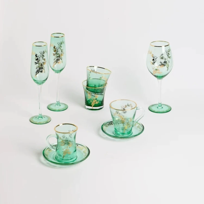 Water glass, wine glass, champagne glass, coffee glass.