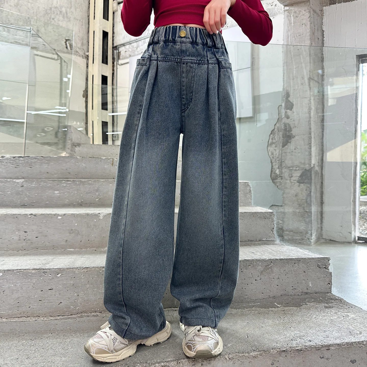 

Осенние джинсовые брюки для девочек-подростков в стиле ретро со средней эластичной резинкой на талии, джинсовые плиссированные модные детские прямые брюки для девочек-подростков