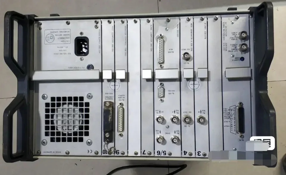 WAVETEK-SCHLUMBERGER STABILOCK, Service 4032