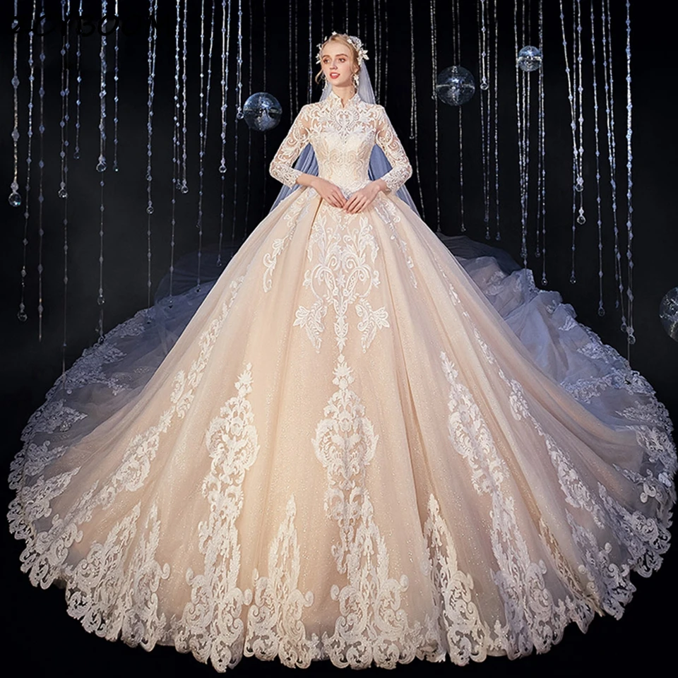 

Luxury Ball Gown Wedding Dresses 2023 Elegant Lace Appliques Long Sleeves Princess Sequins Tulle Bridal Gowns Robe De Mariee