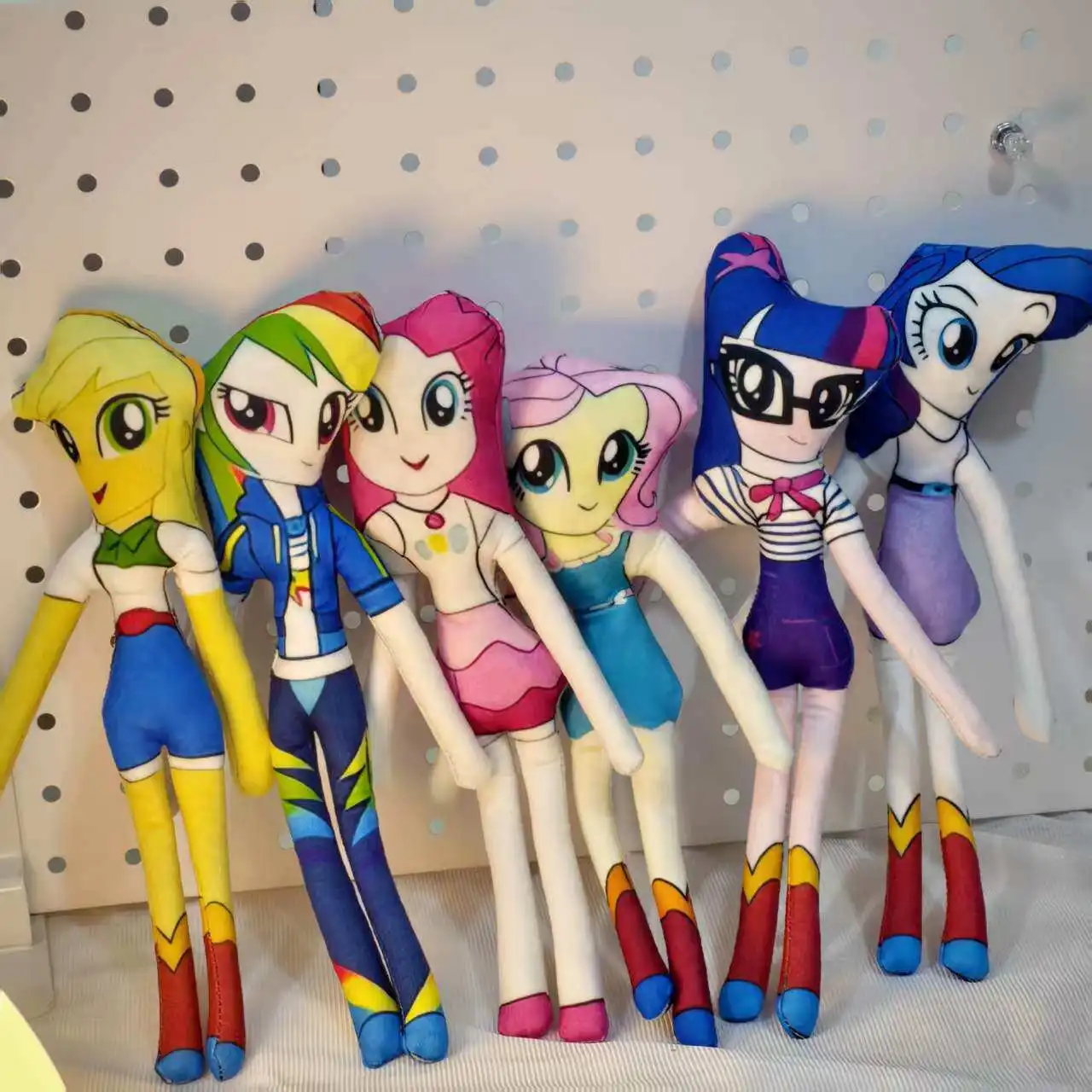 

Милые мультяшные фигурки My Little Pony: Твайлайт Спаркл, Рэйнбоу Дэш, Флаттершай, Пинки Пай – коллекция настольных украшений