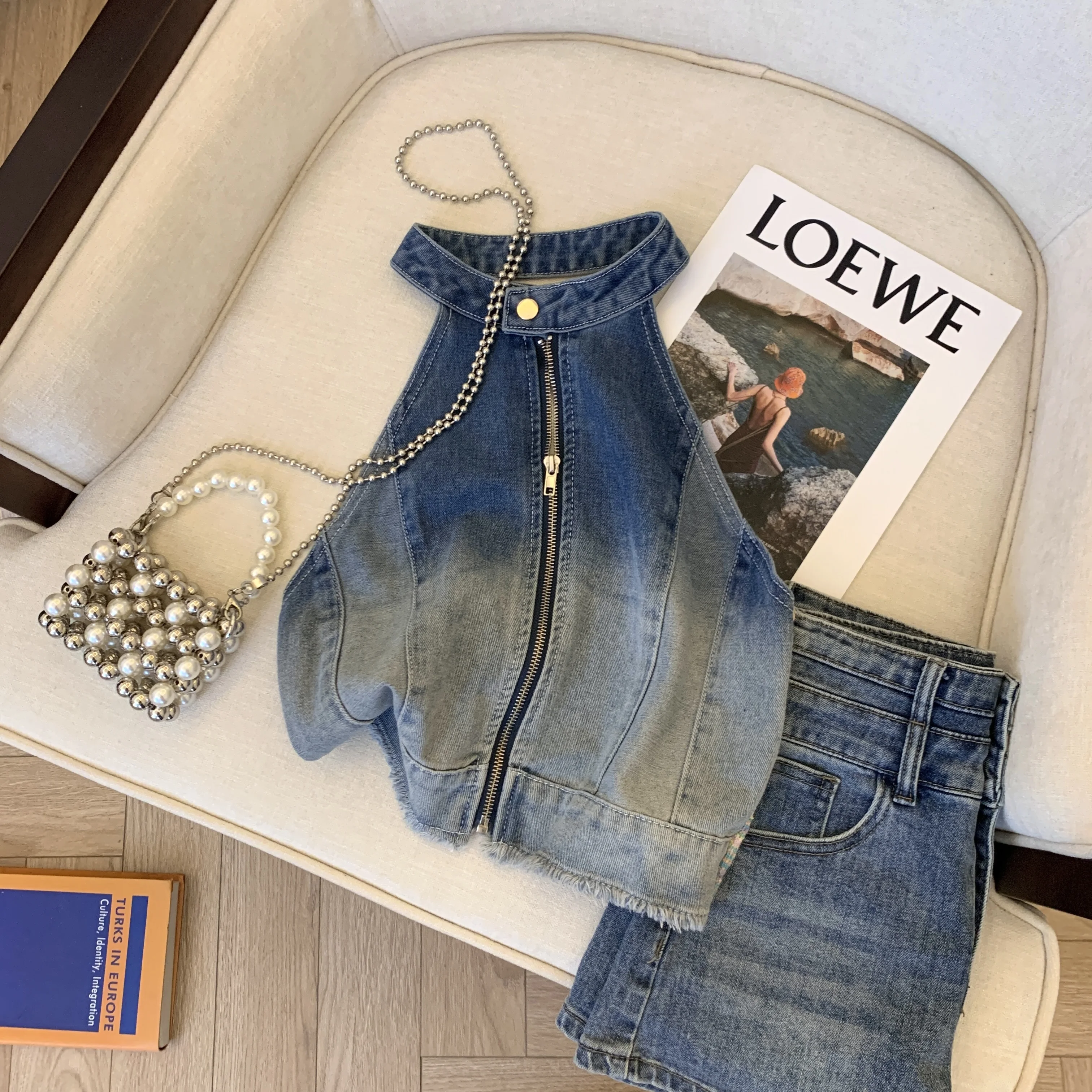 

Y2K сексуальный женский синий джинсовый топ с бретелькой на шее и вязаный крючком подол красочный летний пляжный наряд