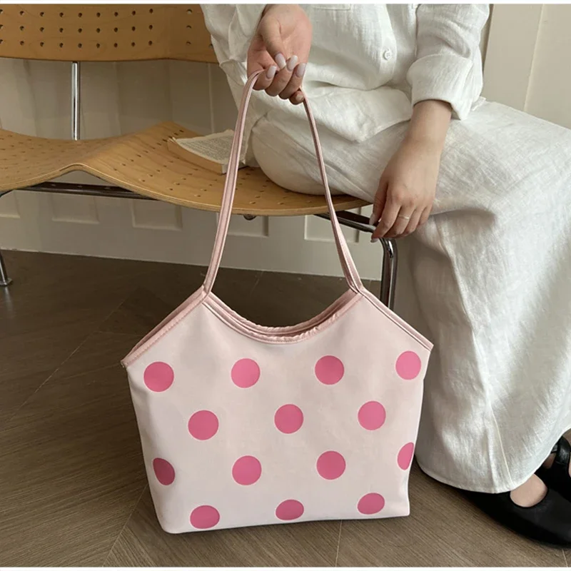 Koreanische Schultertasche mit Polka-Dot-Muster, Vintage-Kunsthandwerkliche Canvas-Tragetasche für Damen, lässige Alltagstasche mit Henkel. – Detail 12