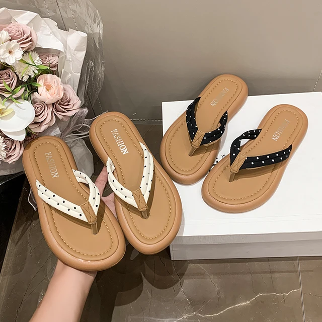 Trendy Embellished Flip Flops Women Stylish Slip-on Sandals for Street & Beach
