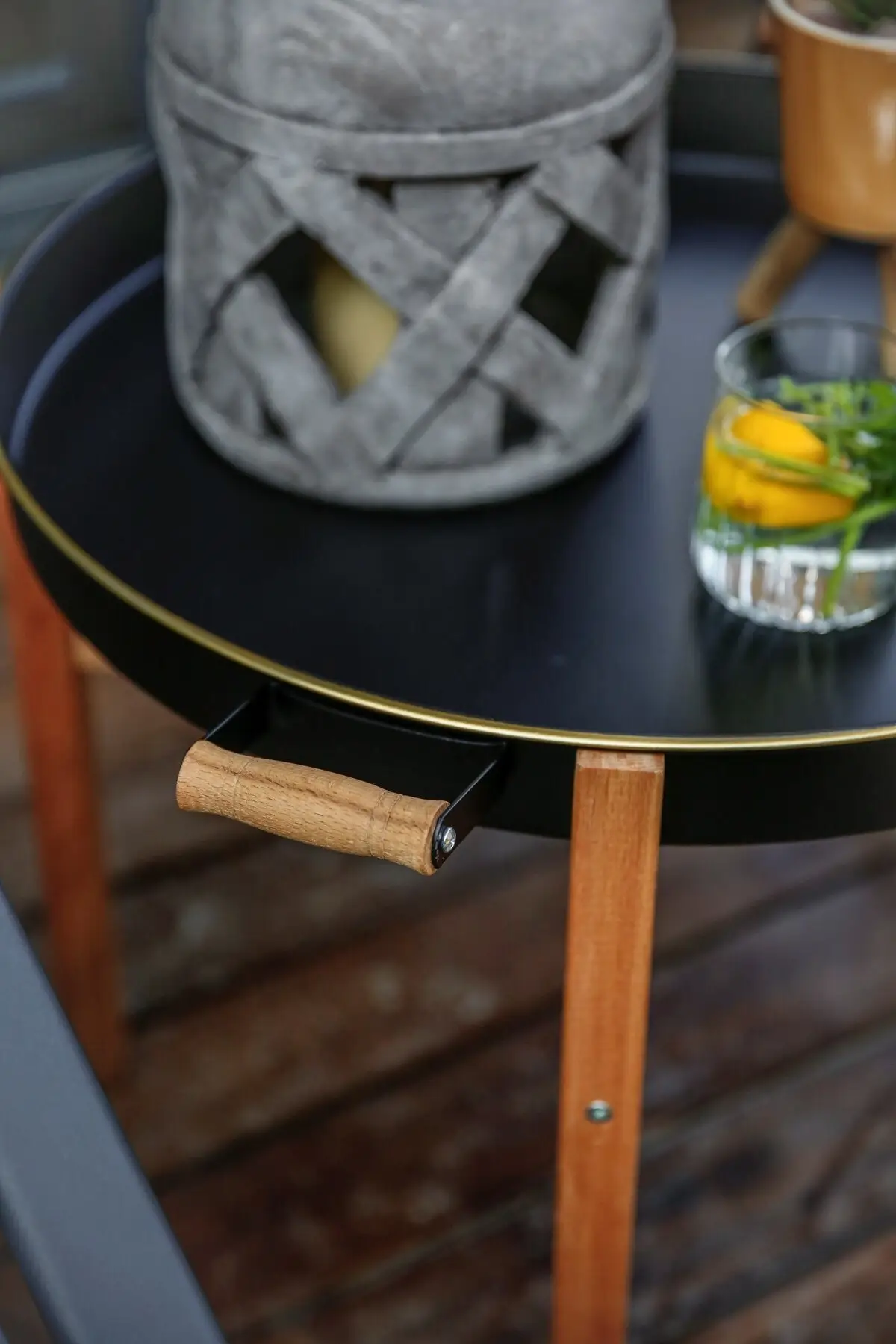 Wood-Legged Country Style Black Tray & Coffee Table