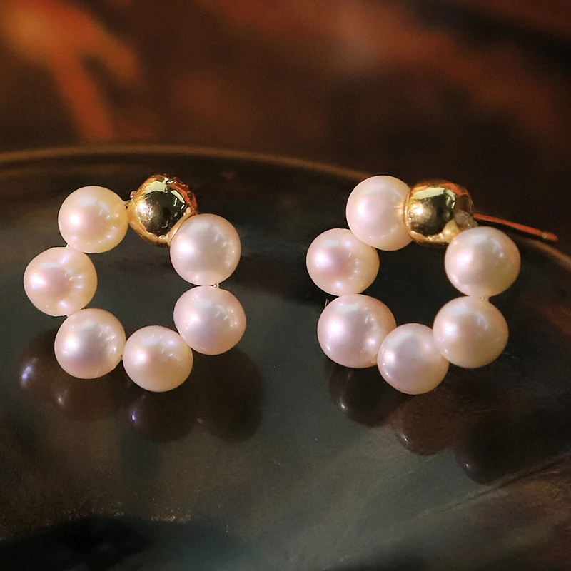 جولة لؤلؤ المياه العذبة الطبيعية النحاس الخرزة الأقراط اليدوية تصميم أقراط الزفاف المرأة مجوهرات GE1785 #2