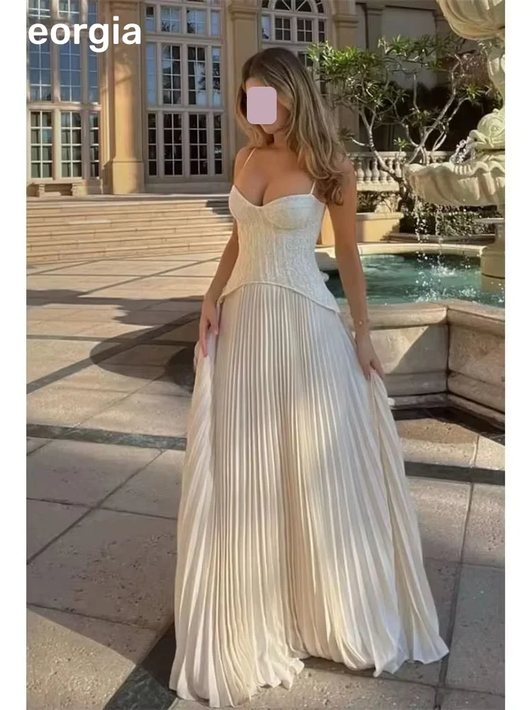Vestidos de noche personalizados, corte en A, escote en forma de corazón, vestidos para ocasiones formales, sin mangas, con cremallera, vestidos de graduación hasta el suelo, volantes, nacimiento