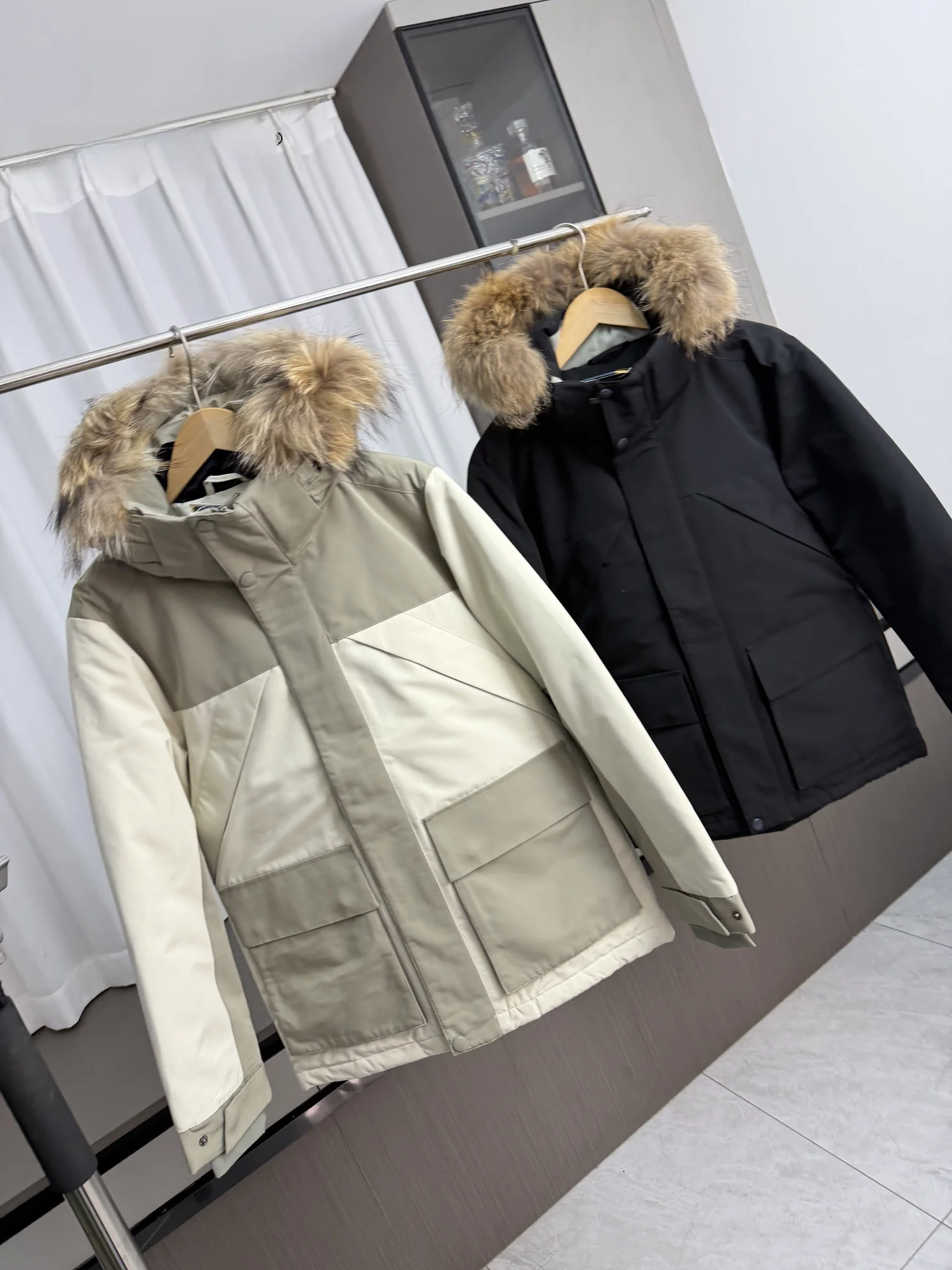 

Thiened Winter Outdoor Workwear down Jaet Men's Faion Urban Sle Windproof Waterproof Warmth Hooded Zipper Closure