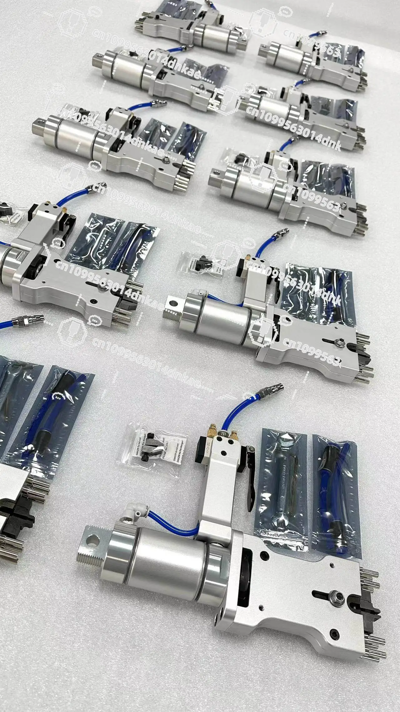 Pneumatic Knife Die Drawing Device, Die-cutting Version Tool Changing Artifact, Safety and Labor Saving