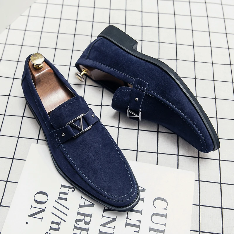 New Suede Loafers Men Flock Shoes Business Blue Breathable Slip-On Casual Driving Shoes Evening Dress Men\'s Shoes Wedding Shoes