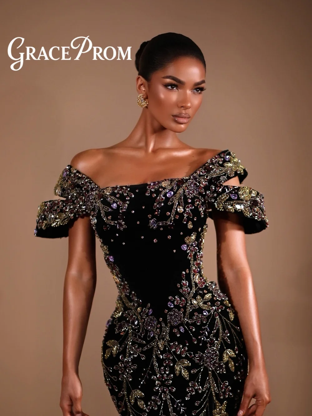 

GraceProm Heavy Evening Dress 2026 Romantic Floral Crystal Carpet Gown Off-Shoulder Floor-Length Party Gown robes de soirée