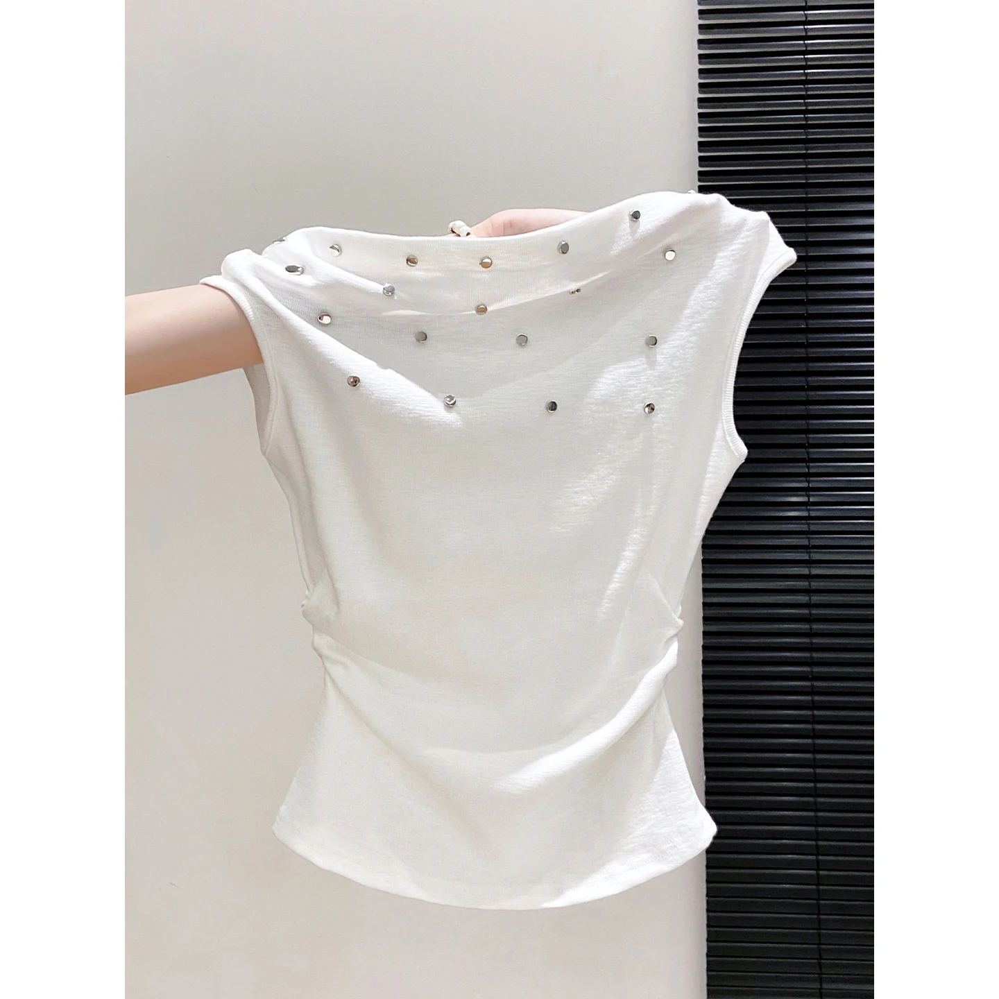 Hot Girl Style One-shoulder Sleeveless T-shirt Women's Summer New Style Side Pleated Waist-defining Slim Short Top