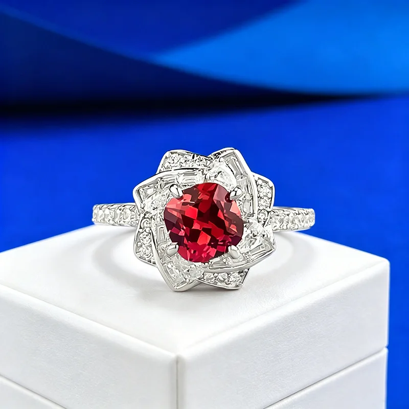 Luxury white gold solid platinum PT950 6*6mm fat square sunset red rose ring with petal shape surround
