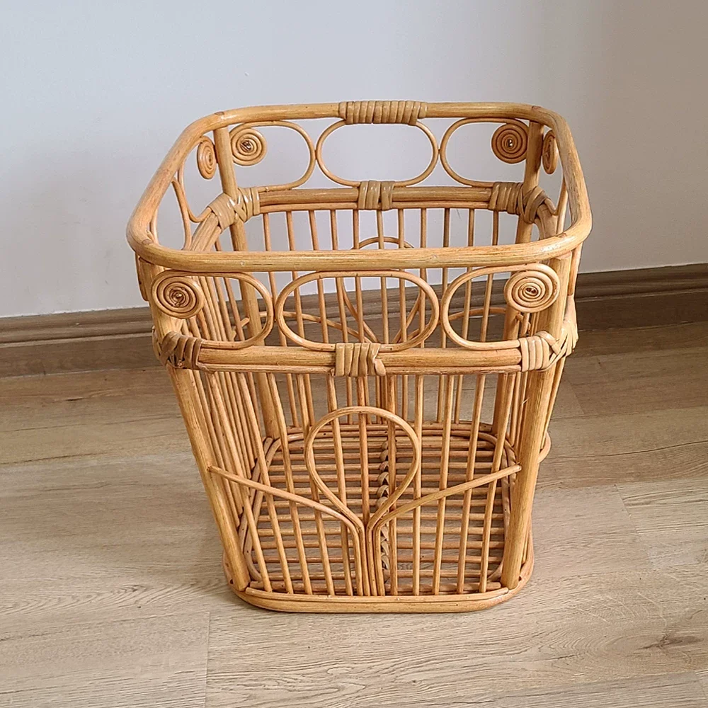 

Handmade rattan dirty clothes basket square bed and breakfast hotel bathroom towel frame laundry basket storage basket weaving