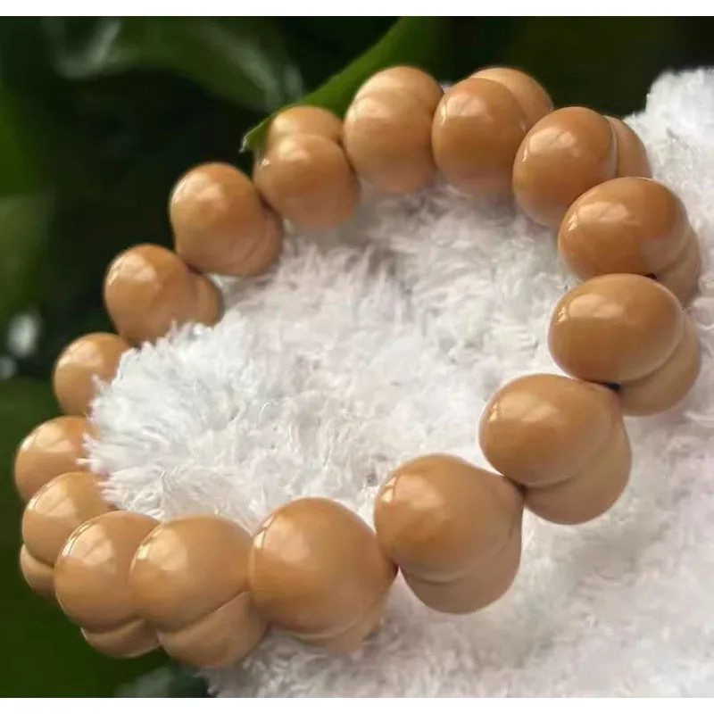 

Браслет из орехового дерева в форме головы обезьяны, ручная работа, для практики ERP, с унiformной текстурой, однородным размером, точной резьбой, успокаивающий, для людей с ГАД и СОДР