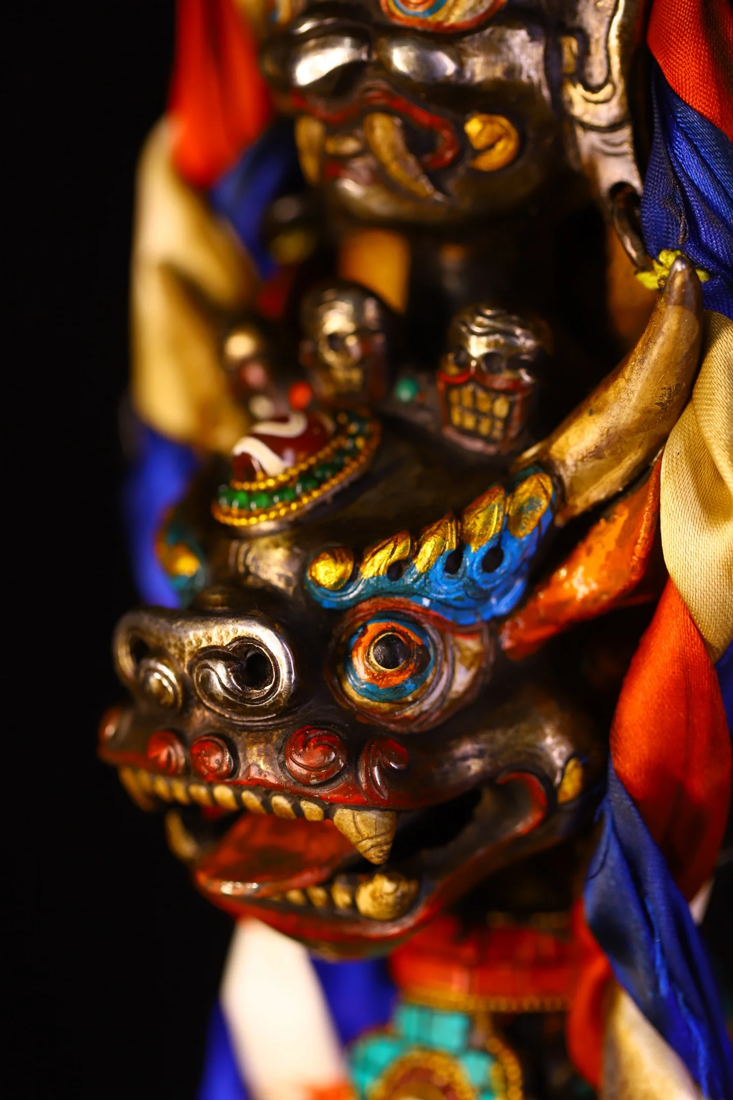 

23"Tibetan Temple Collection Old Tiantie Mosaic Gem gZi Beads Turquoise Skull Yamantaka Buddha Head Vajra Amulet Worship Hall
