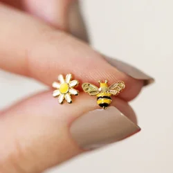 CAOSHI Chic Insect Stud Earrings Delicate Female Daily Wearable Accessories Aesthetic Bee and Flower Jewelry for Teen Girls