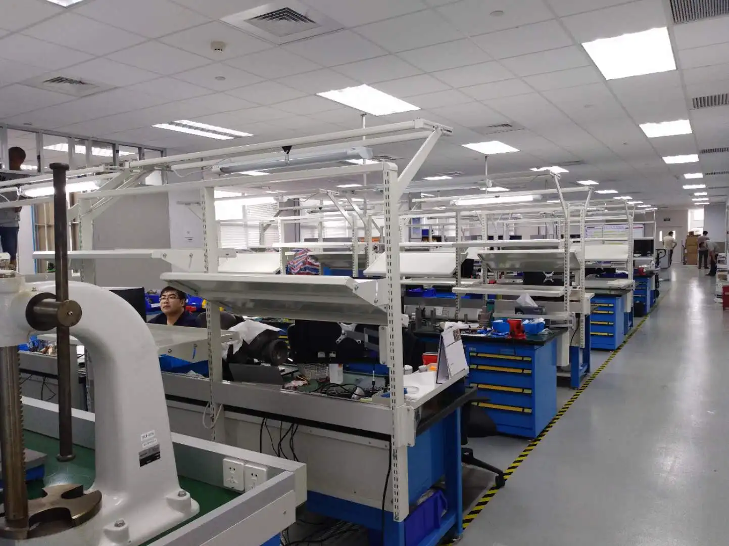 طاولة العمل Esd Lab Bench محطات العمل الثقيلة