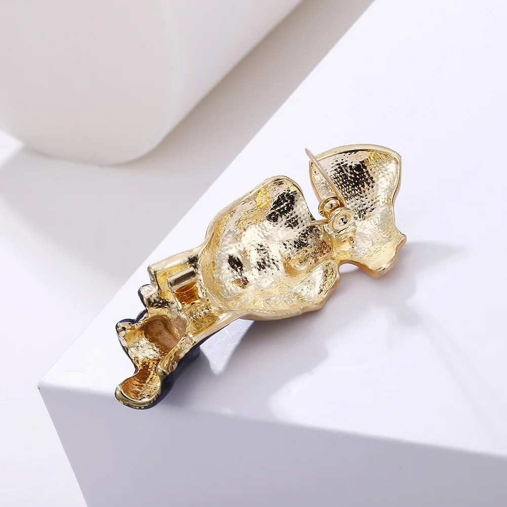 Fashion Personality Mask Brooch, Unique Accessory
