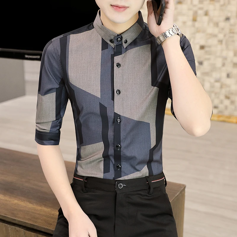 

Slim Fit Men's irt f Sve Thin Faionable Korean Sle Summer Faion Ci Youth Polyester Fiber Button Detail irt