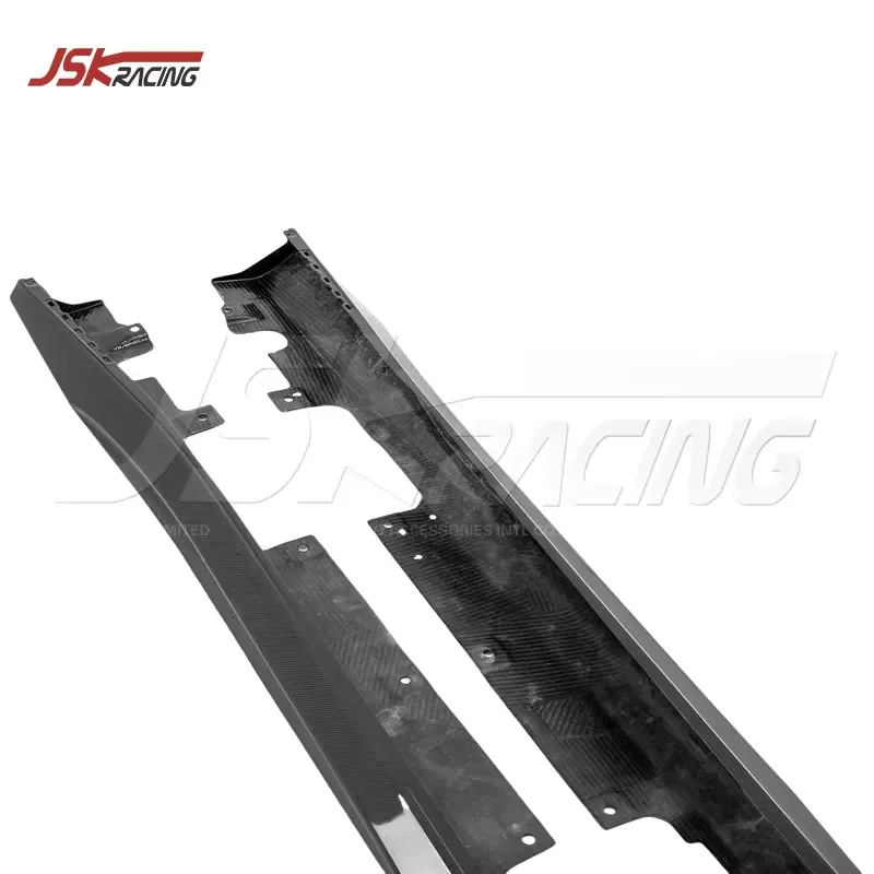 Dry Carbon Fiber Side Skirts for 2020-2022 Fer-ra-ri Roma Side Fin Side Lip Upgrade to Novt Style