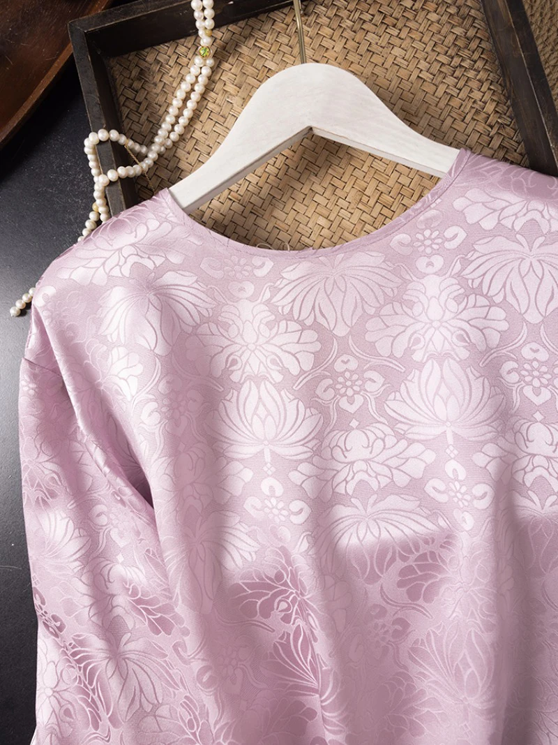Women's Casual Autumn New 100% Natural Mulberry Silk Purple Lotus Jacquard Versatile Temperament Round Neck Long Sleeve T-shirt