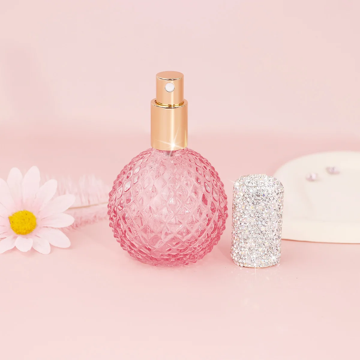 100ml Sparkling Rhinestone Glass Spray Bottle Refillable Perfume Bottle Empty Cosmetic Containers Portable Essential Oil Jar