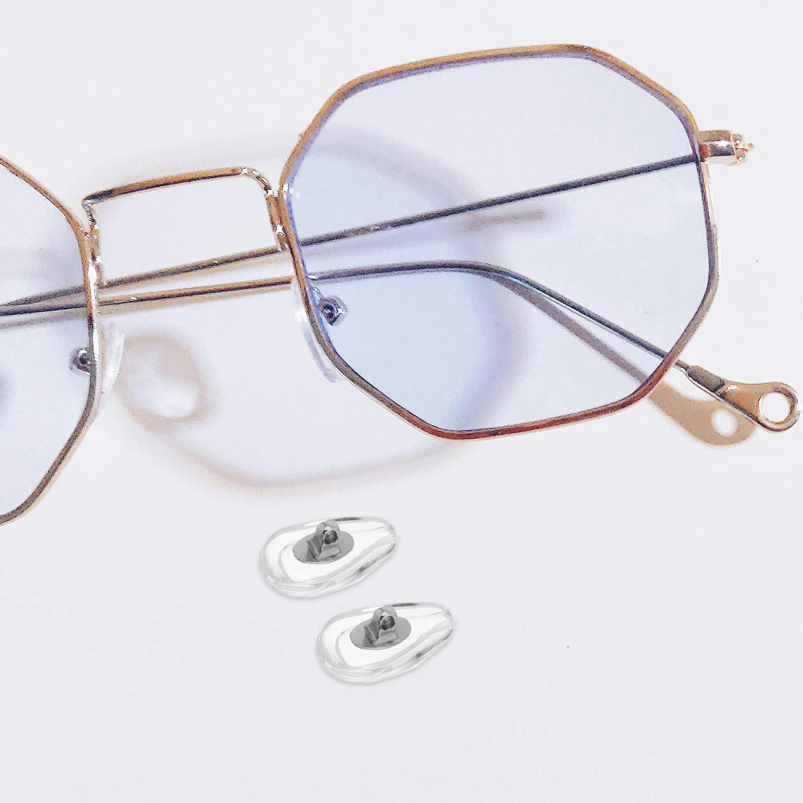 

6Pairs Gold-Tone Metal Core Eyeglass Nose Pads Soft Silicone Anti-Slip Cushions Breathable Air Bag Design Replacement Set