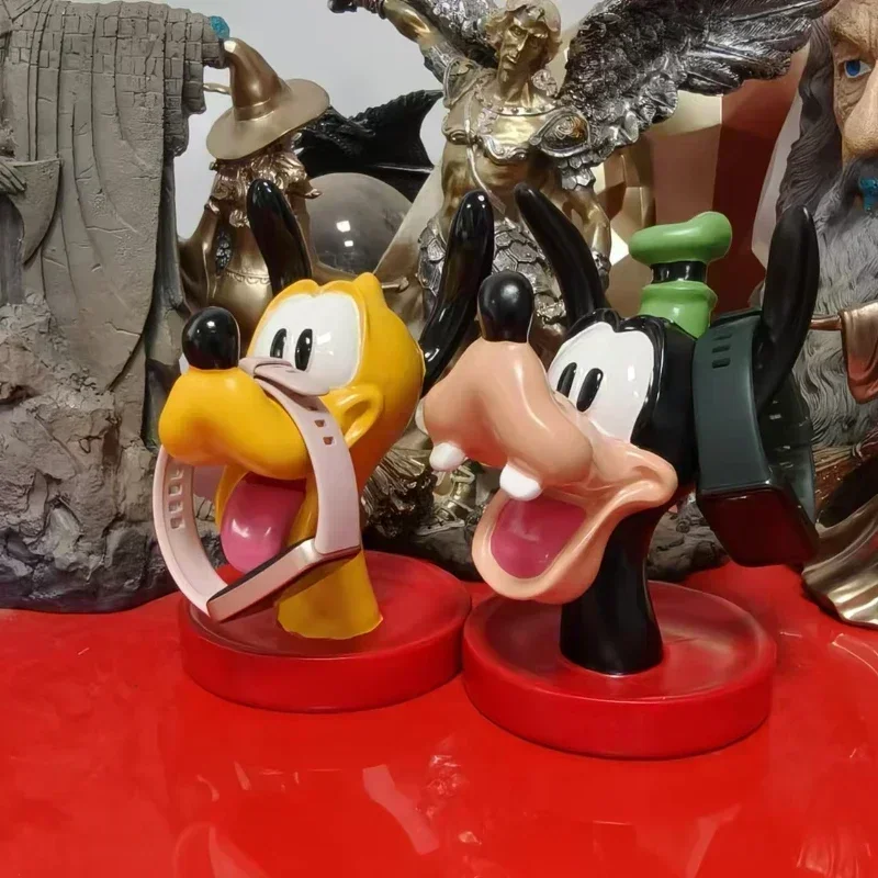 

Disney Pluto Goofy Dog Jewelry Glasses Frame Anime Figure Desktop Model Ornaments Toy Birthday Christmas Gift