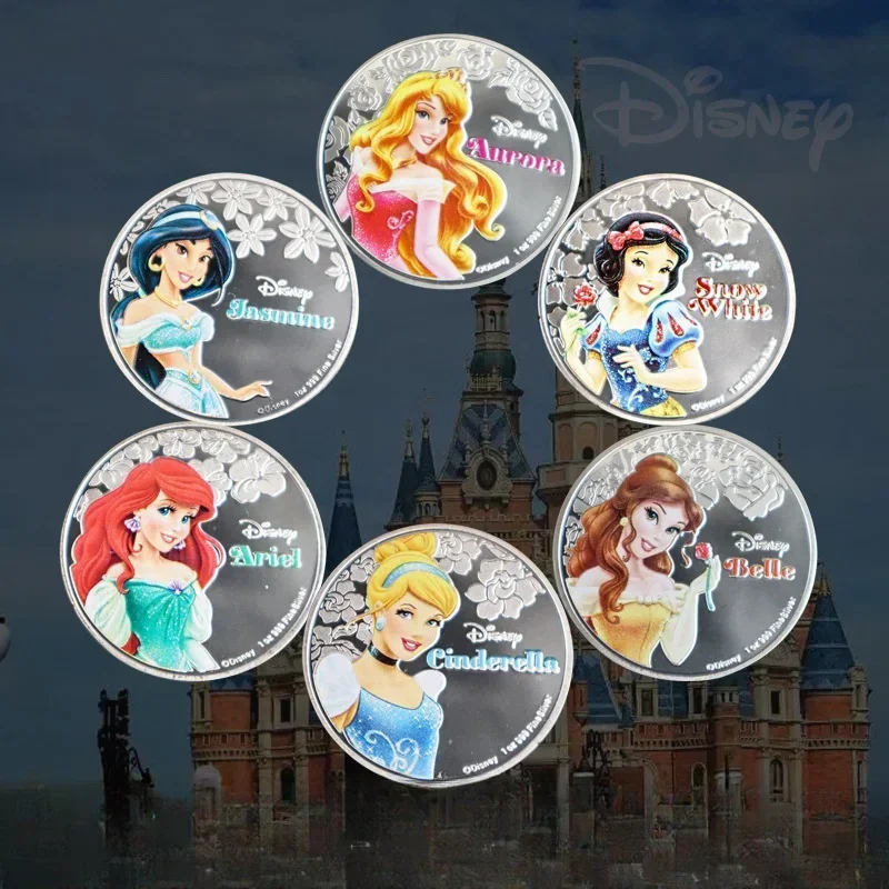 

Disney Princess Commemorative Coin Cute Cartoon Character Snow White Cinderella Sleeping Beauty Animation Collectible Toys Gifts