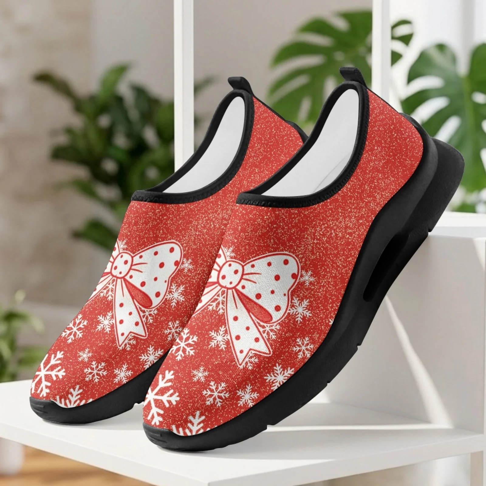 PENSTROLL Comfort Casual Easy Shoes Low Top Slip on Slip Walking Sneakers for Summer Men White Snowflake Print