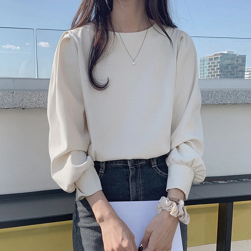 Chic Simple round Ne Loose Fit Long Sve Sun Protection irt Thin Pure Color Casual Top for Women Autumn Season